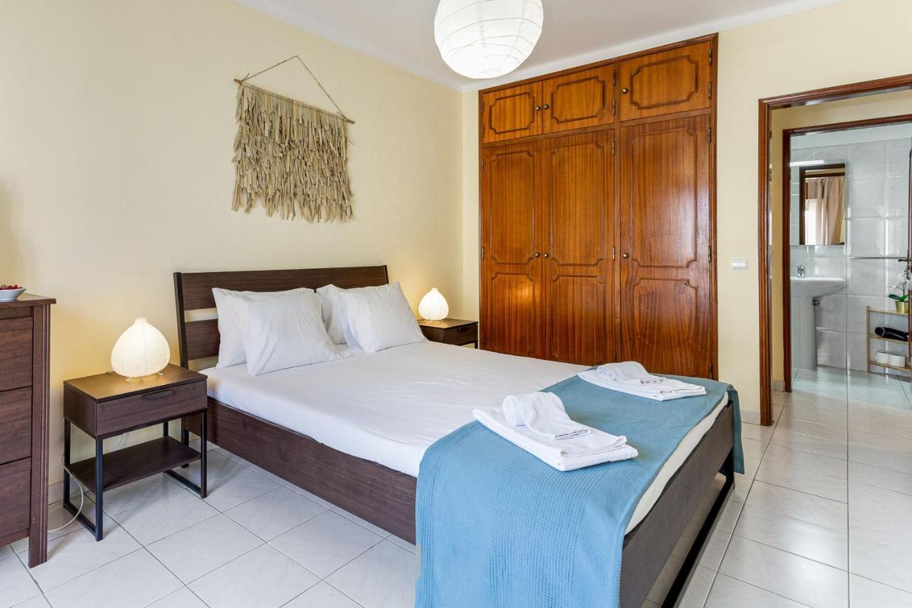 1Br Infante Flat In Quarteira By Lovelystay Buitenkant foto